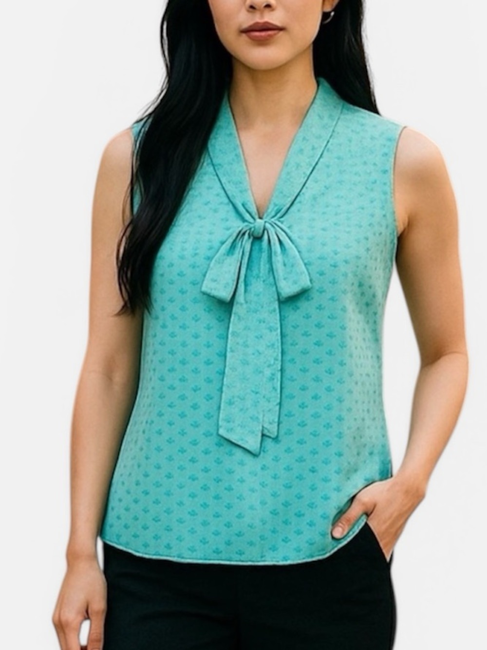 Banana Republic Sleeveless Tie Neck Blouse in Aqua with White Print Size XS